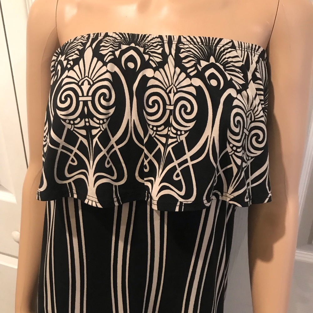 Dress - Picture 2 of 3